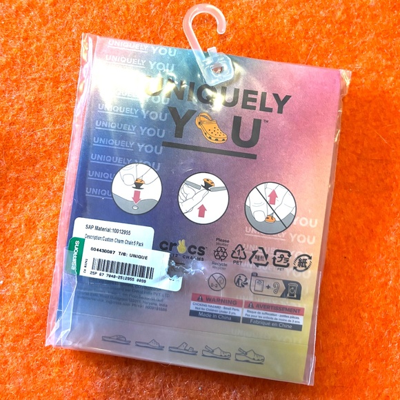 Crocs kitsch Jibbitz charms clog chain 9-piece set NWT - Picture 6 of 6